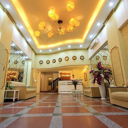 Hanoi Royal Palace Hotel 2 Exteriör bild